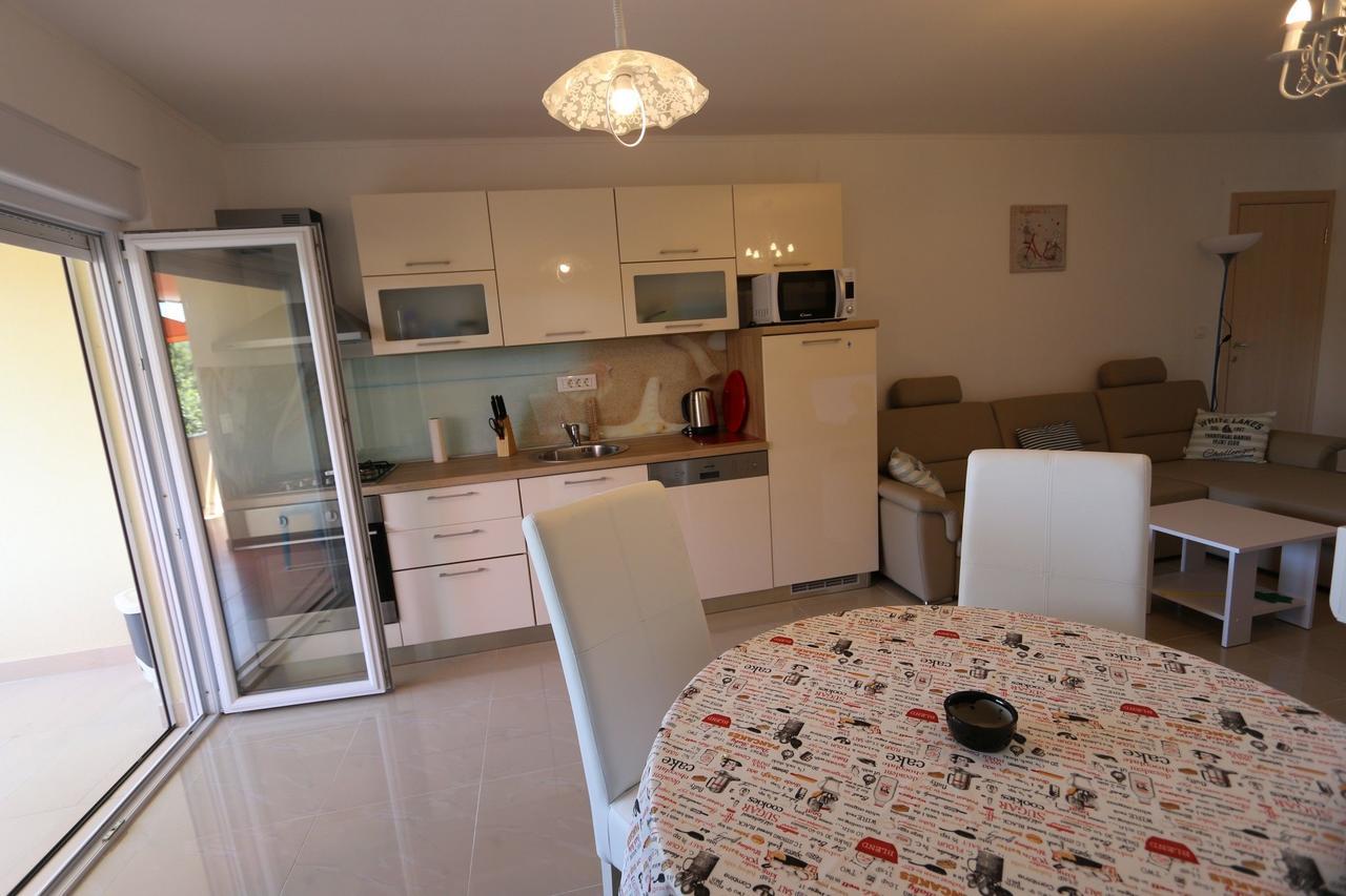 Apartments Saramandic Šilo Eksteriør bilde